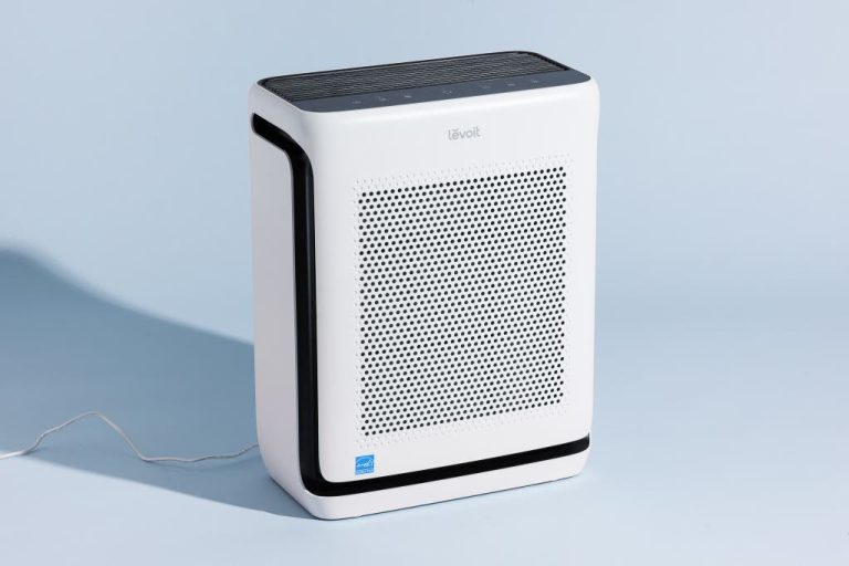 What Is The Best Large Room Air Purifier for Smoke [In 2026]