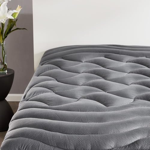 Best Mattress Topper for Hot Flashes