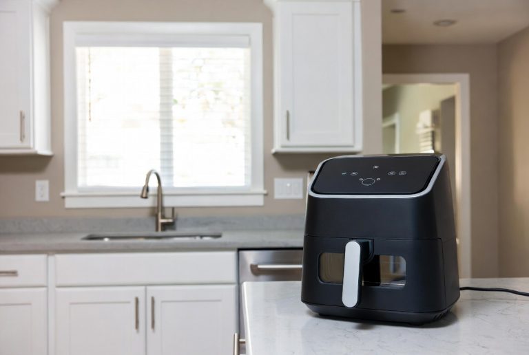 How Does an Air Fryer Work vs Convection Oven? A Complete Guide to Understanding the Difference